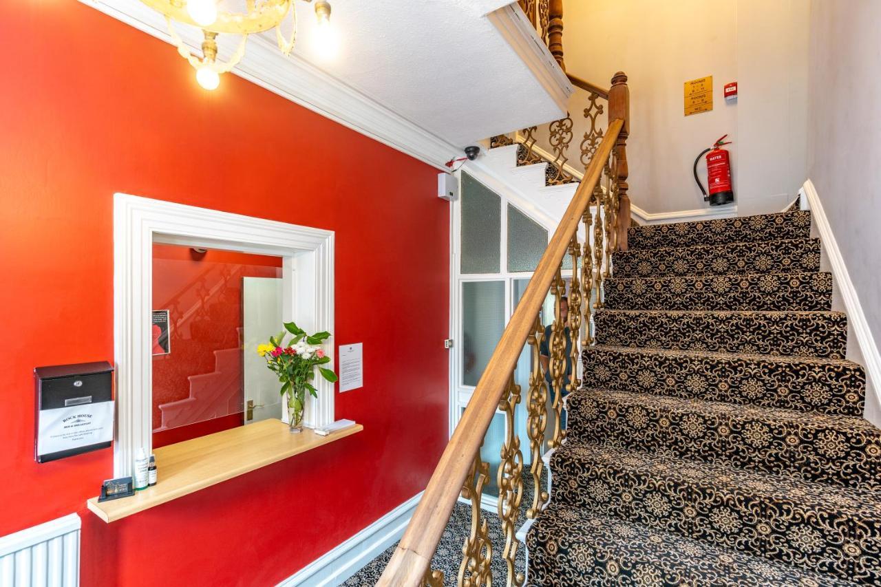 ميدستون Rock House Bed And Breakfast المظهر الخارجي الصورة